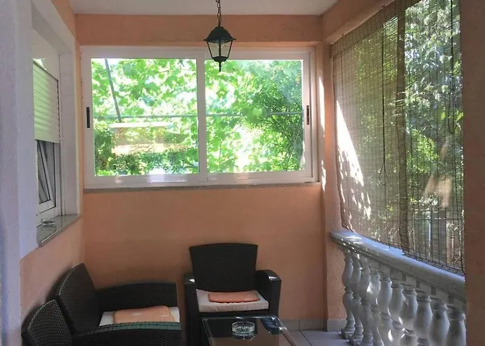 With Parking Space - 24593 Appartement *