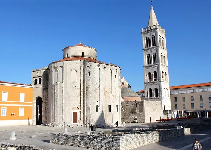 With Parking Space - 24593 Zadar